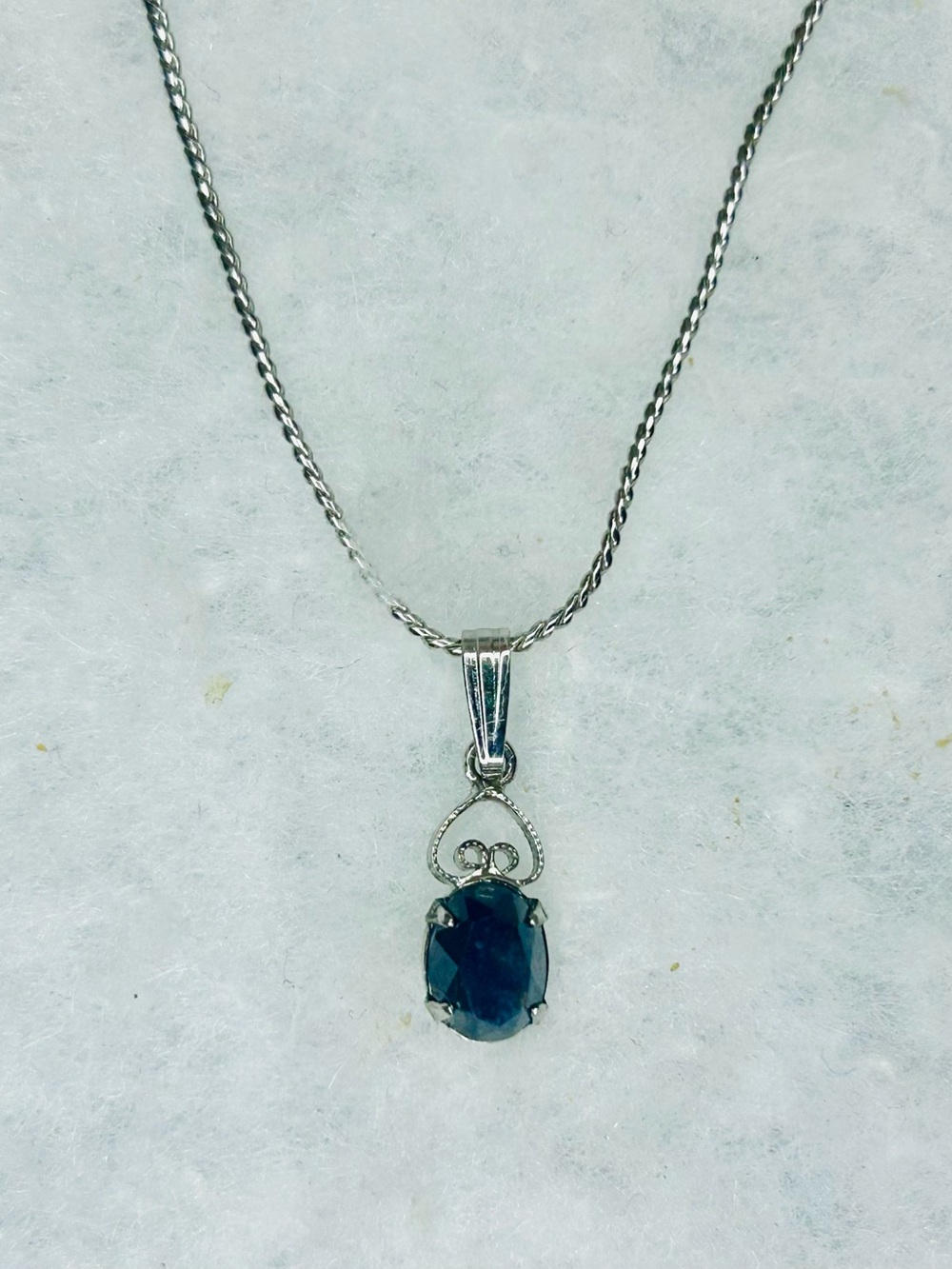 Vintage Avon Sterling Silver Smoky Grey Pendant Necklace (1978-1985)